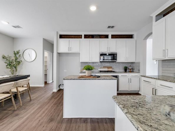 2001  Fair Oaks Circle , Corinth Texas 76210