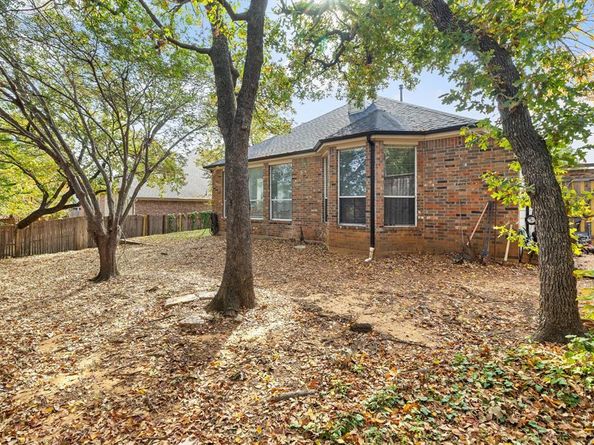 2001  Fair Oaks Circle , Corinth Texas 76210