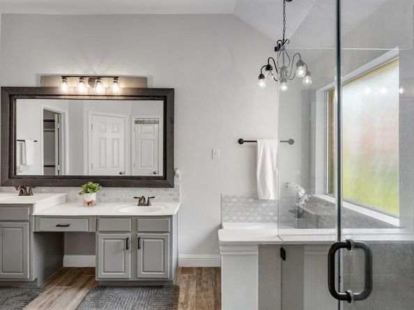 2001  Fair Oaks Circle , Corinth Texas 76210