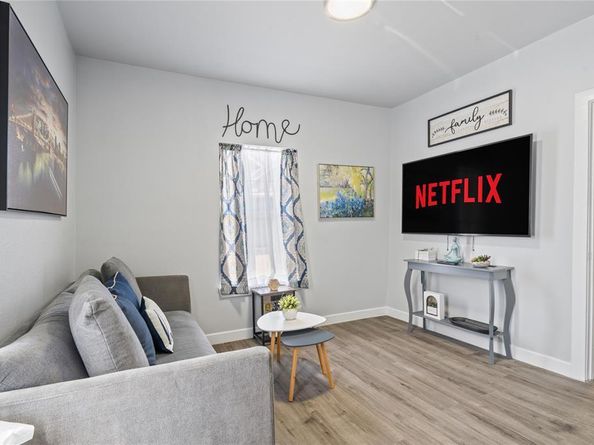 2308  Britton Avenue , Dallas Texas 75216