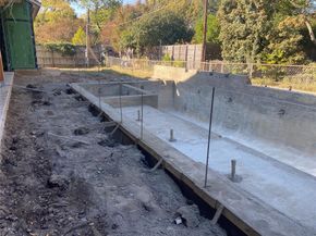 4117  Creekdale Drive , Dallas Texas 75229