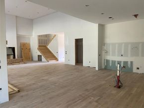 4117  Creekdale Drive , Dallas Texas 75229