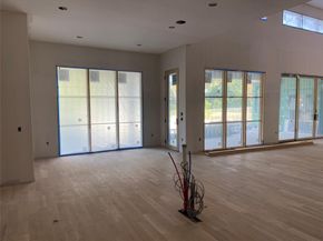 4117  Creekdale Drive , Dallas Texas 75229