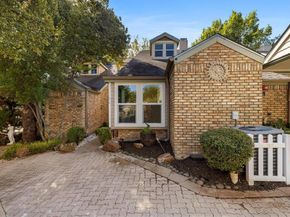 5565  Preston Oaks Road  136, Dallas Texas 75254
