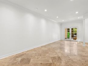 5565  Preston Oaks Road  136, Dallas Texas 75254
