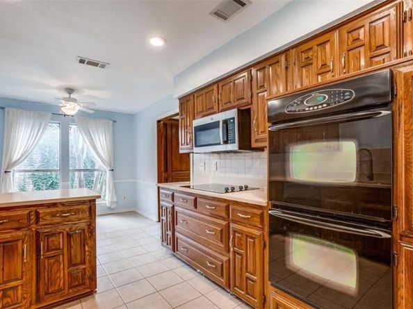 1106  Richland Oaks Drive , Richardson Texas 75081