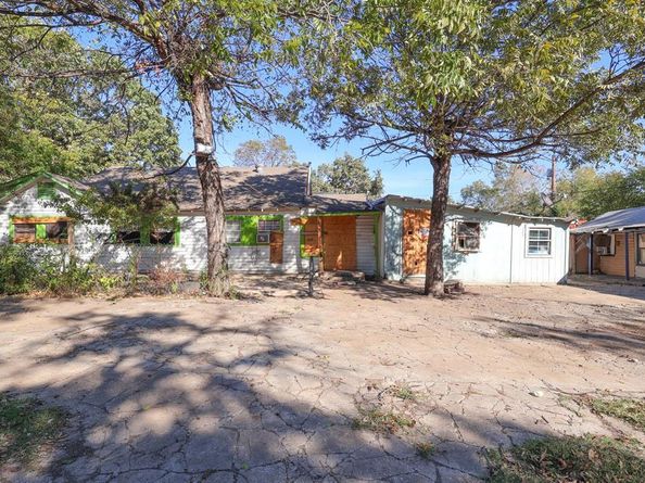 3809  May Street , Fort Worth Texas 76110