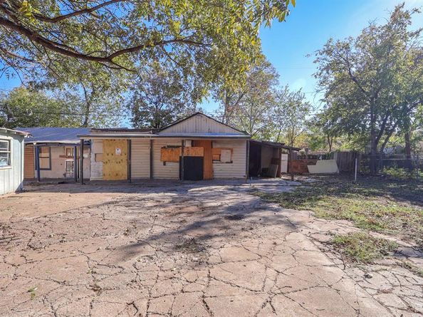 3809  May Street , Fort Worth Texas 76110