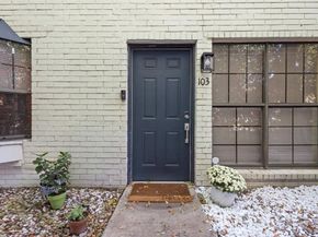 2806  Knight Street  103, Dallas Texas 75219