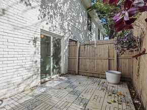 2806  Knight Street  103, Dallas Texas 75219