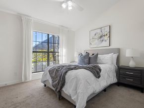 2806  Knight Street  103, Dallas Texas 75219