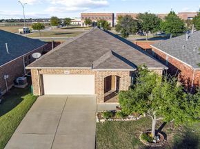 9405  Navarro Street , Fort Worth Texas 76036