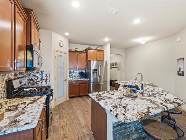 9405  Navarro Street , Fort Worth Texas 76036