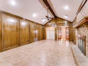 928  Old Mill Circle , Irving Texas 75061