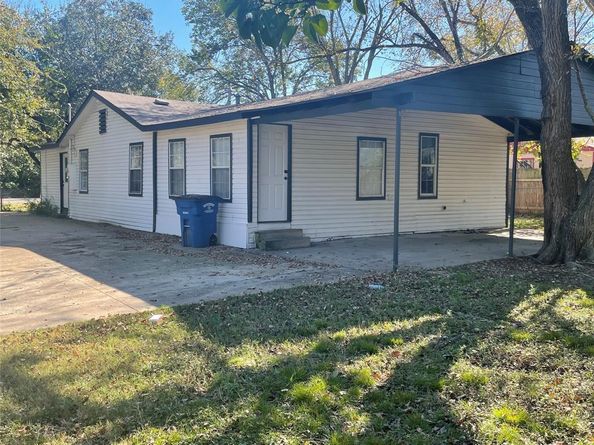 1041  Bradfield Road , Dallas Texas 75217