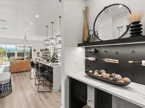 2132  Hondo Avenue , Dallas Texas 75219