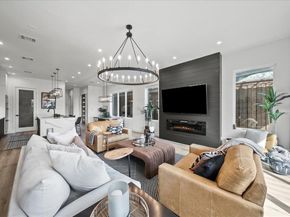 2132  Hondo Avenue , Dallas Texas 75219