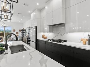 2132  Hondo Avenue , Dallas Texas 75219