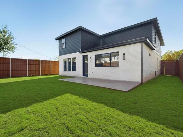 4521  Cowan Avenue , Dallas Texas 75209