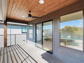 4521  Cowan Avenue , Dallas Texas 75209