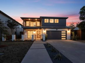 4521  Cowan Avenue , Dallas Texas 75209