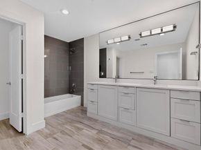 4521  Cowan Avenue , Dallas Texas 75209