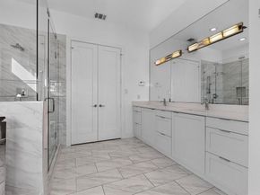 4521  Cowan Avenue , Dallas Texas 75209