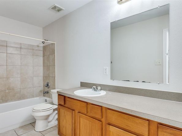 4526  Alamosa Street , Fort Worth Texas 76119