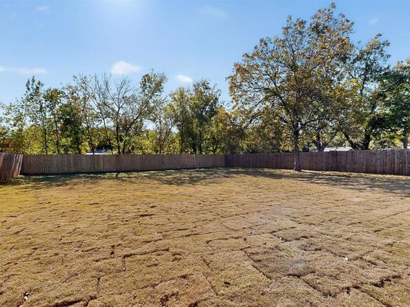 5912  Bertha Lane , Haltom City Texas 76117