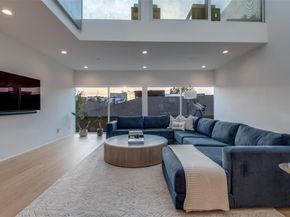 4626  Coles Manor Place  103, Dallas Texas 75204