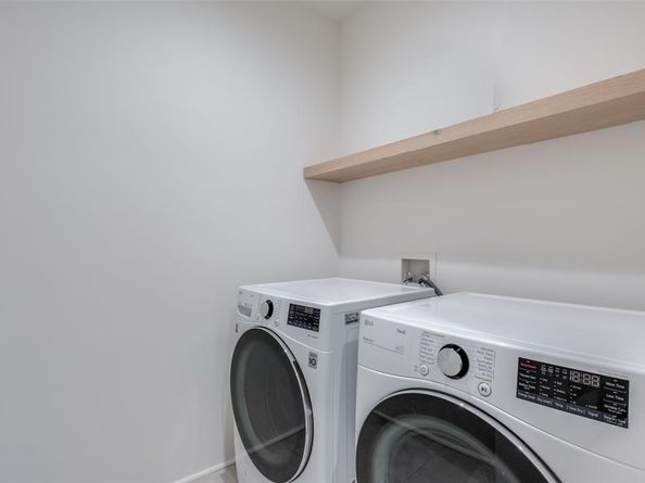 4626  Coles Manor Place  103, Dallas Texas 75204