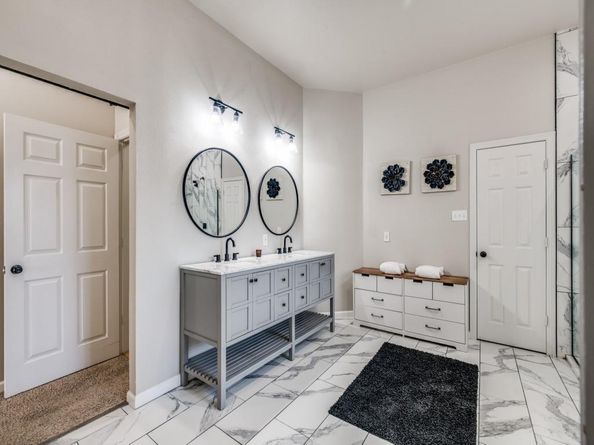 3001  Forestwood Drive , Arlington Texas 76006