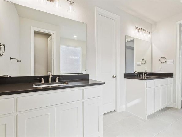 7123  Doe Creek Lane , Argyle Texas 76226