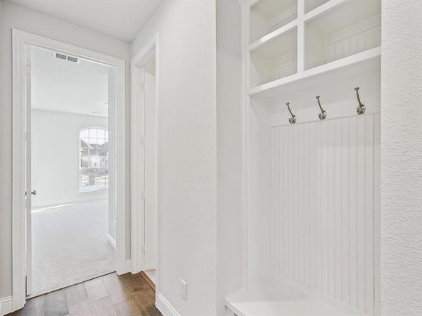 7123  Doe Creek Lane , Argyle Texas 76226