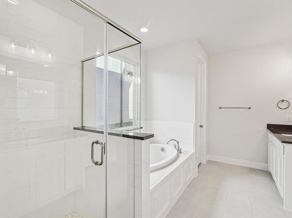 7123  Doe Creek Lane , Argyle Texas 76226