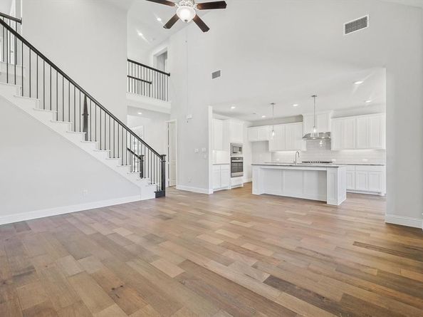 7123  Doe Creek Lane , Argyle Texas 76226