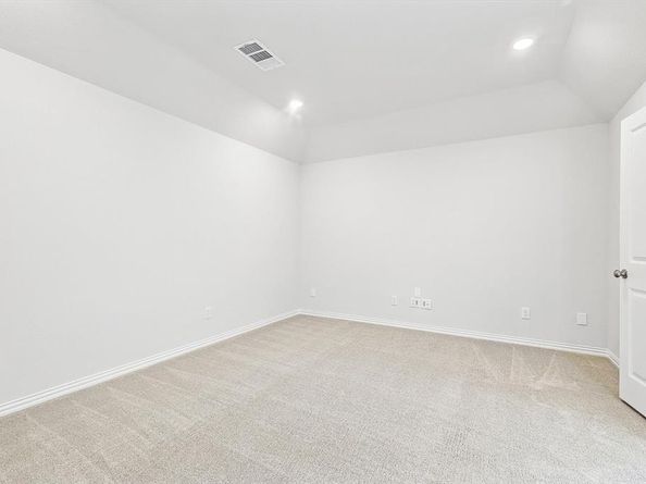 7123  Doe Creek Lane , Argyle Texas 76226