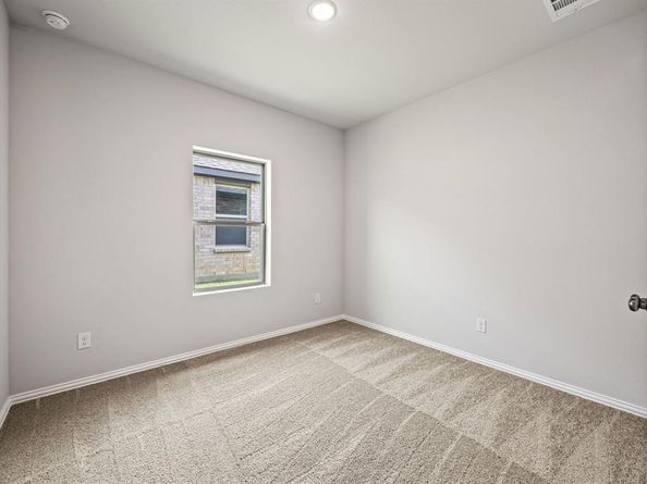 3204  Kingdom Drive , Denton Texas 76208