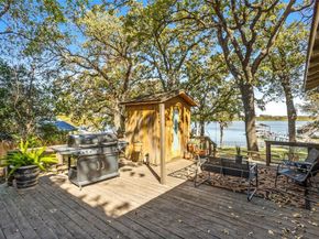 916  Kimbrough Road , Azle Texas 76020