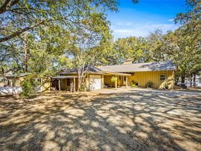 916  Kimbrough Road , Azle Texas 76020