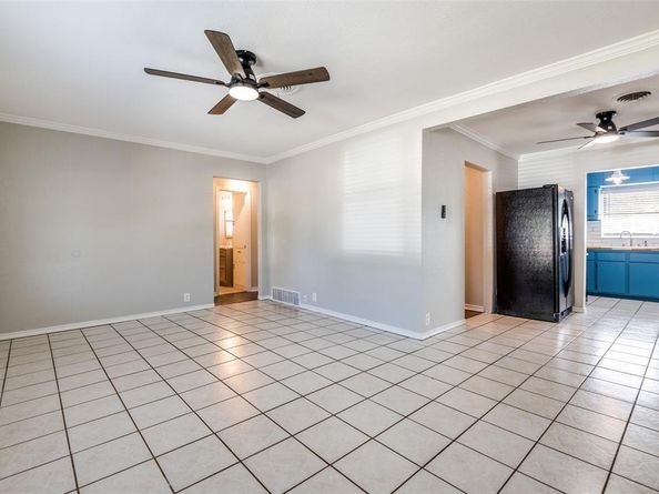 2952  Lavita Lane , Farmers Branch Texas 75234