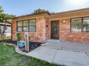 2952  Lavita Lane , Farmers Branch Texas 75234