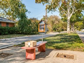 2952  Lavita Lane , Farmers Branch Texas 75234