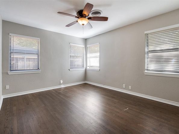 2952  Lavita Lane , Farmers Branch Texas 75234