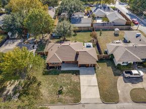 2952  Lavita Lane , Farmers Branch Texas 75234