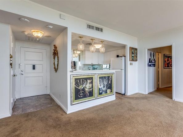 6211 W Northwest Highway  503, Dallas Texas 75225