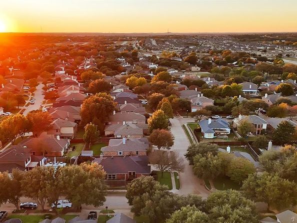 3204  Berkshire Lane , Corinth Texas 76210