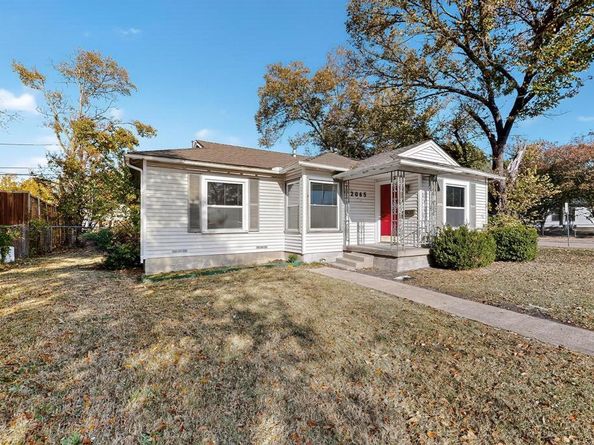 2065 S Farola Drive , Dallas Texas 75228