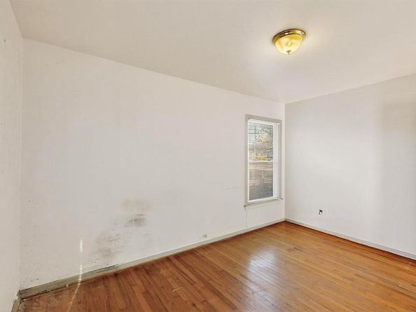 2065 S Farola Drive , Dallas Texas 75228