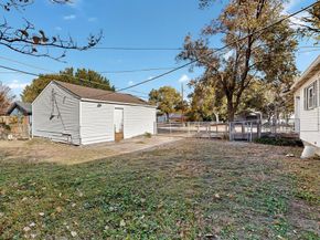 2065 S Farola Drive , Dallas Texas 75228